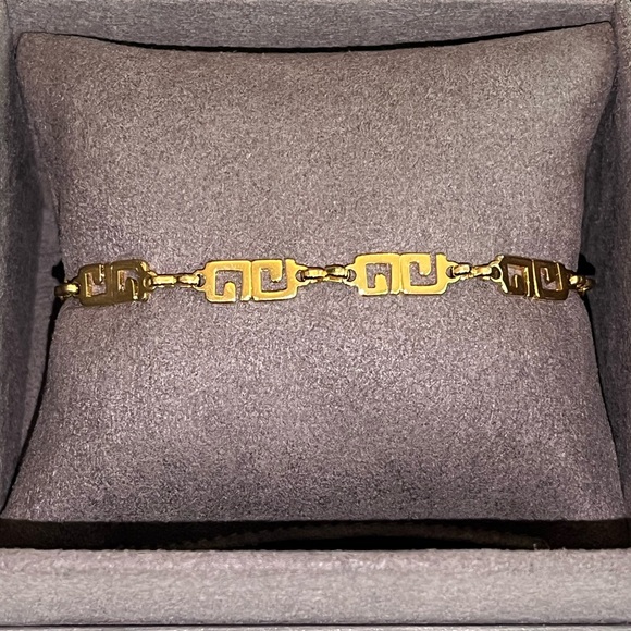 Givenchy Gold GG Bracelet - Picture 1 of 4